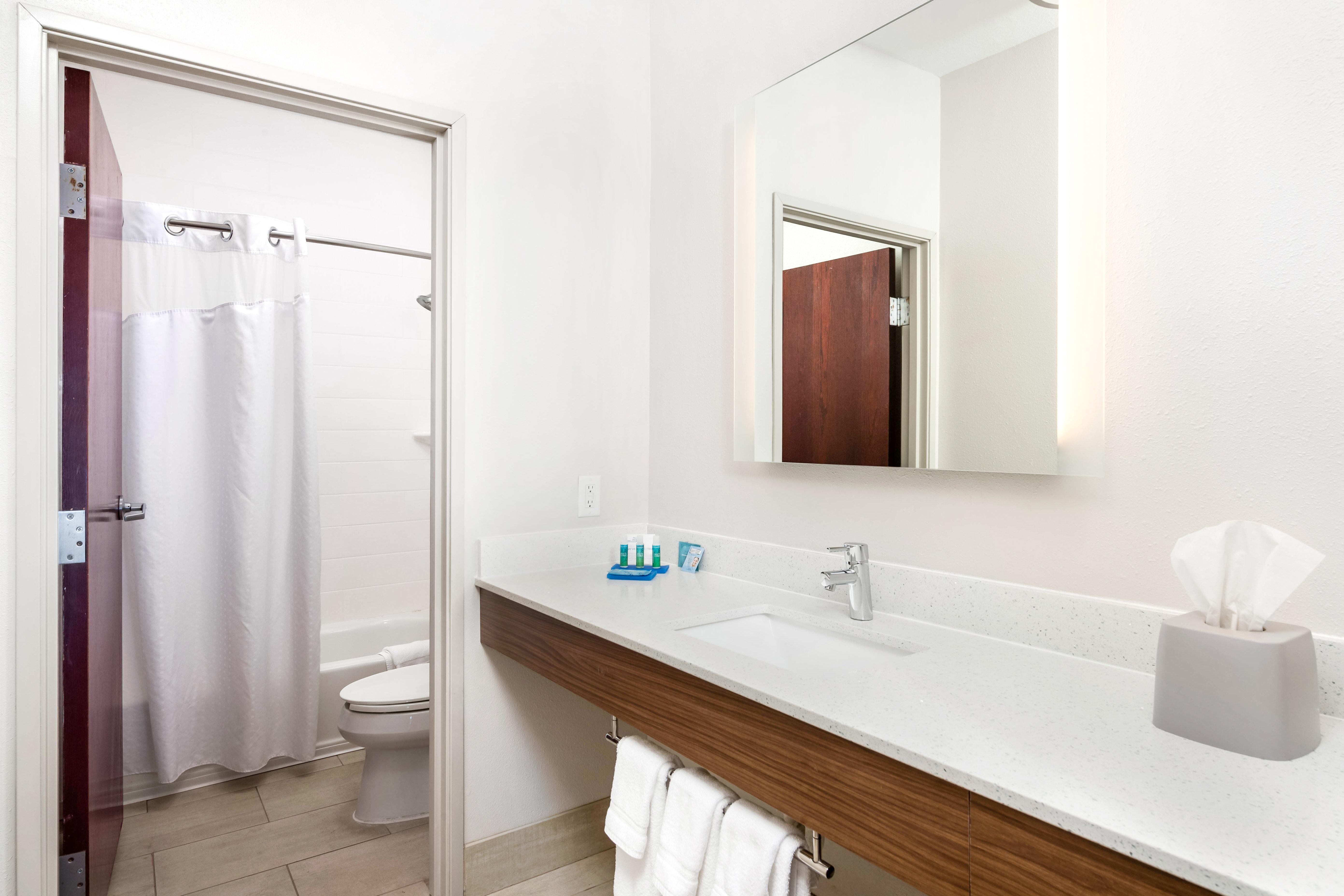 Holiday Inn Express Hotel And Suites Conroe By Ihg Esterno foto