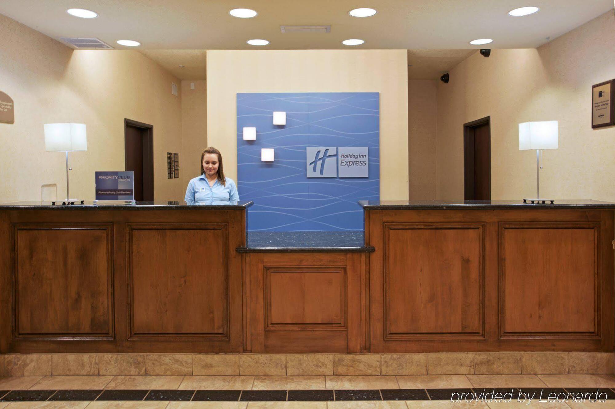 Holiday Inn Express Hotel And Suites Conroe By Ihg Esterno foto