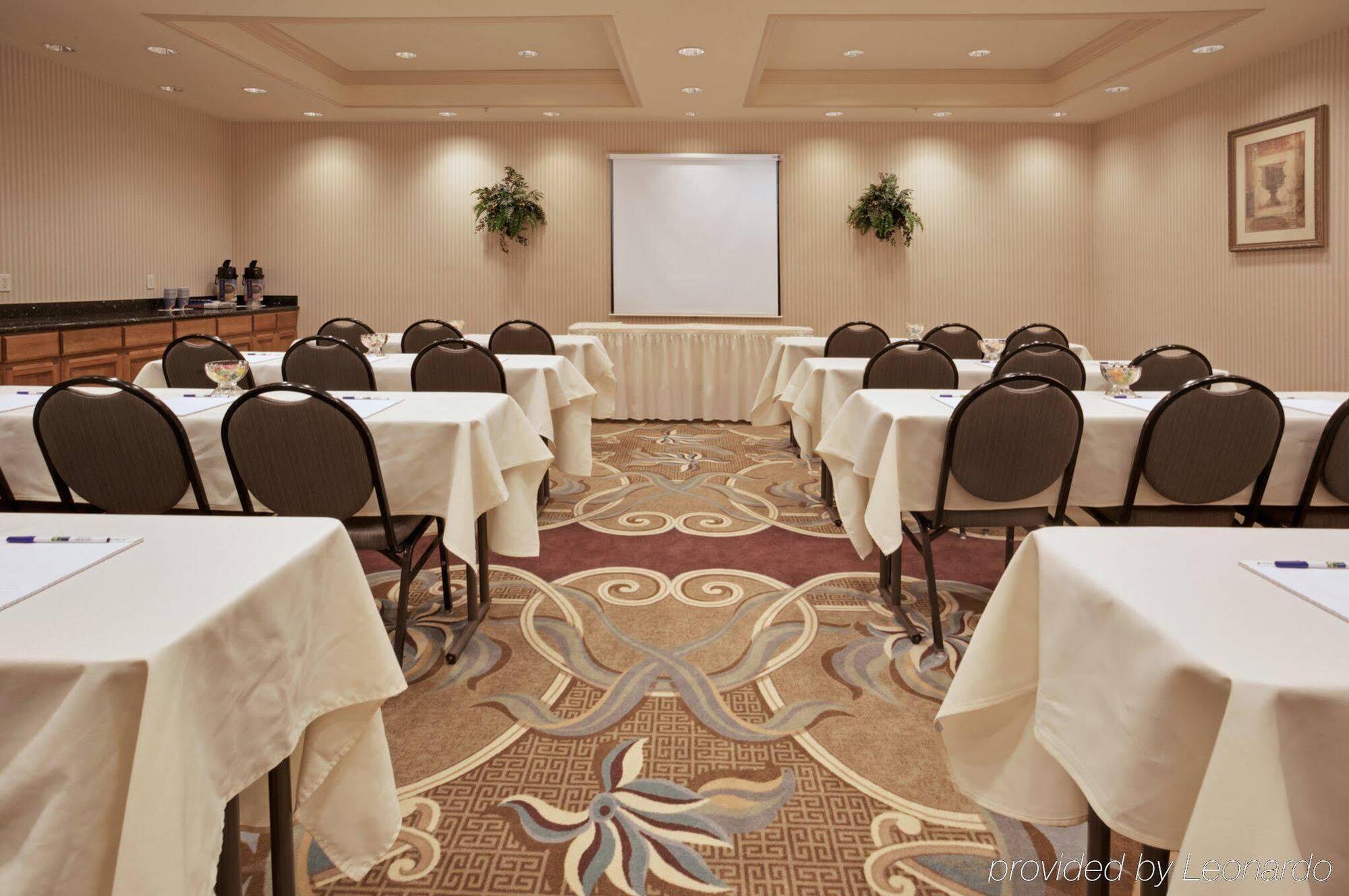 Holiday Inn Express Hotel And Suites Conroe By Ihg Esterno foto